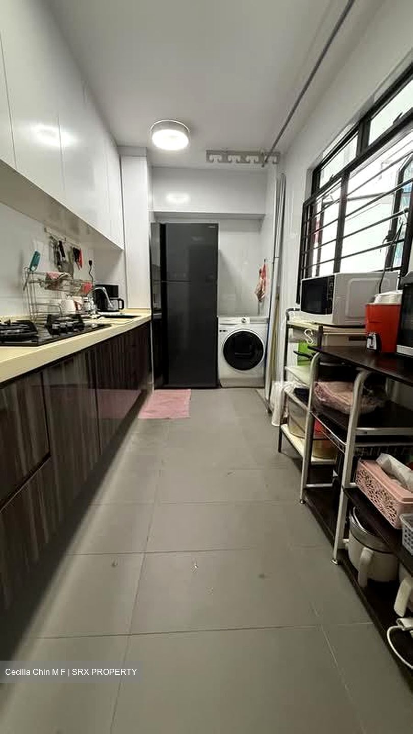 Blk 271C Jurong West Street 24 (Jurong West), HDB 5 Rooms #561301811